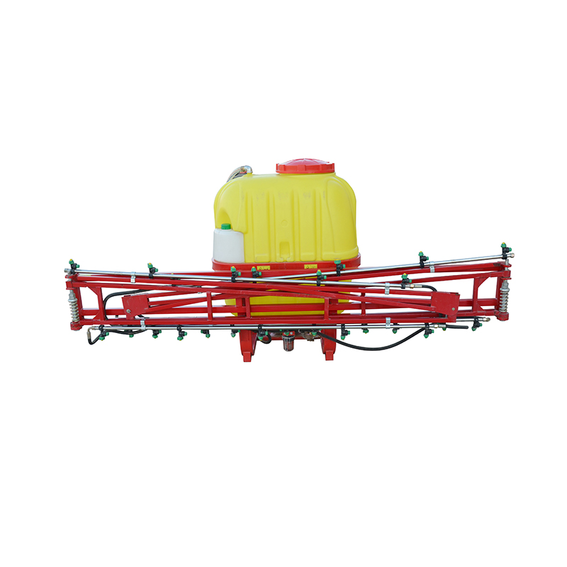 Hvad er en traktor boom sprayer, der bruges til？
